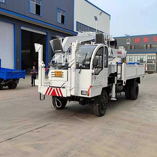 吊挖一体运输车使用的操作规范,吊挖一体运输车价格